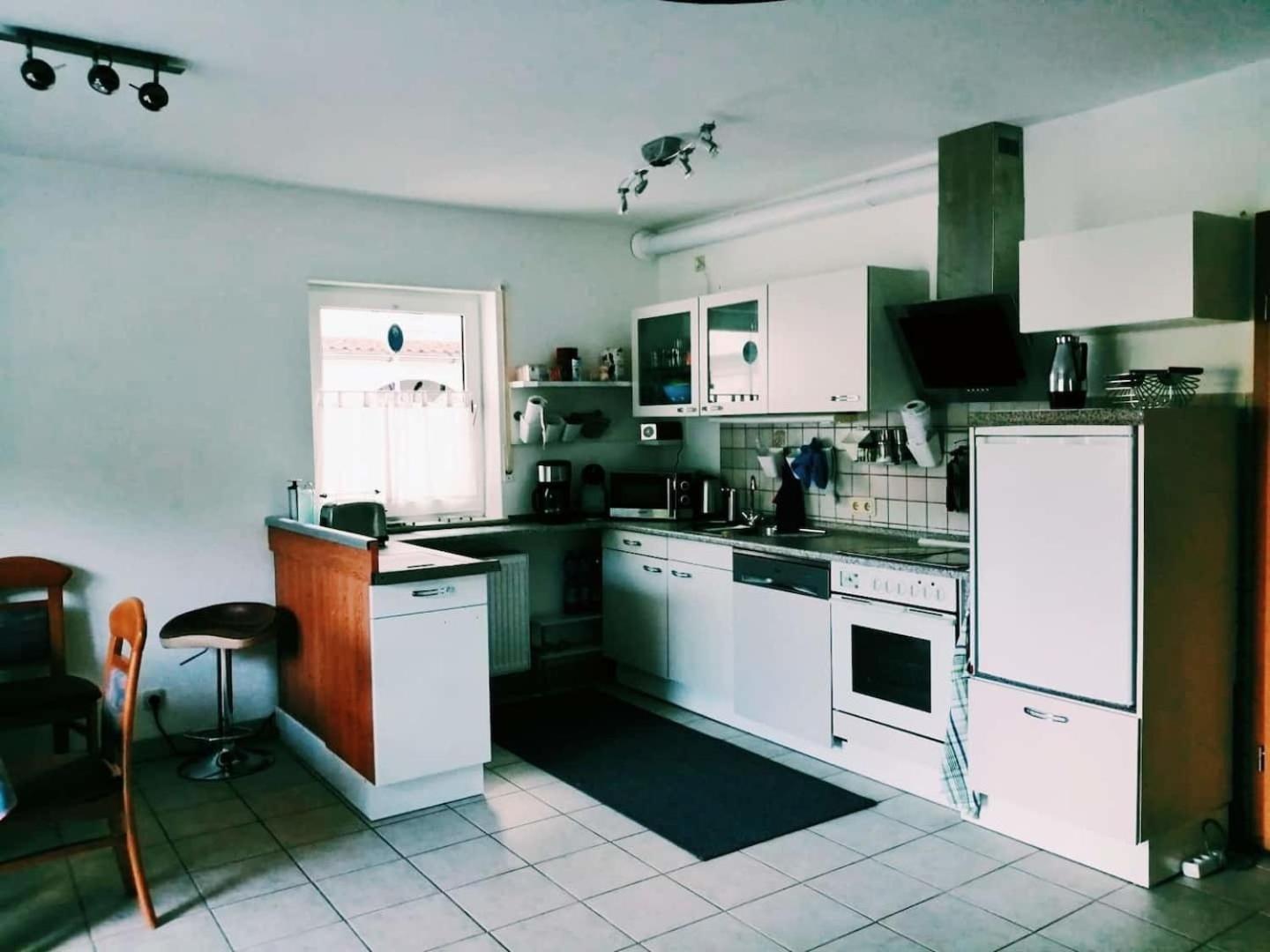 76 Qm Whg Im Eg Haus-Wohlfuehloase Vor Der Haustuer Apartment Gladenbach Exterior photo