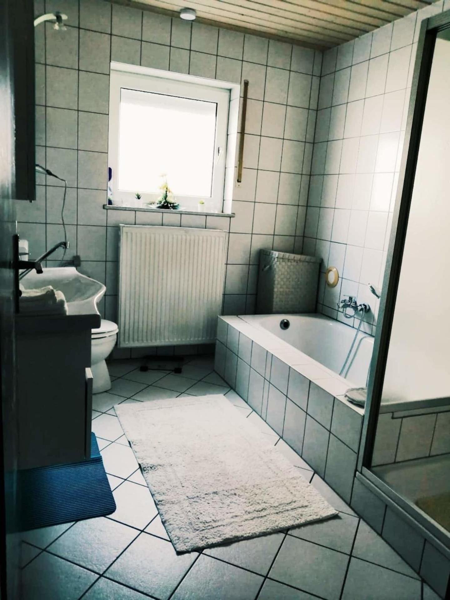 76 Qm Whg Im Eg Haus-Wohlfuehloase Vor Der Haustuer Apartment Gladenbach Exterior photo